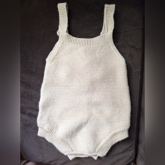 So'Dorable Crocheted Heart Romper - Picture 2 of 3